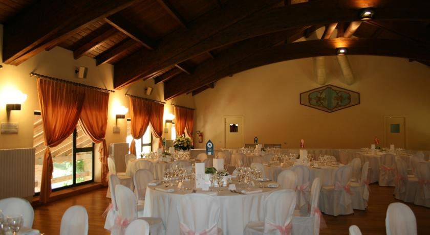 Matilde Di Canossa Golf Spa & Hotel Resort Reggio Emilia Luaran gambar